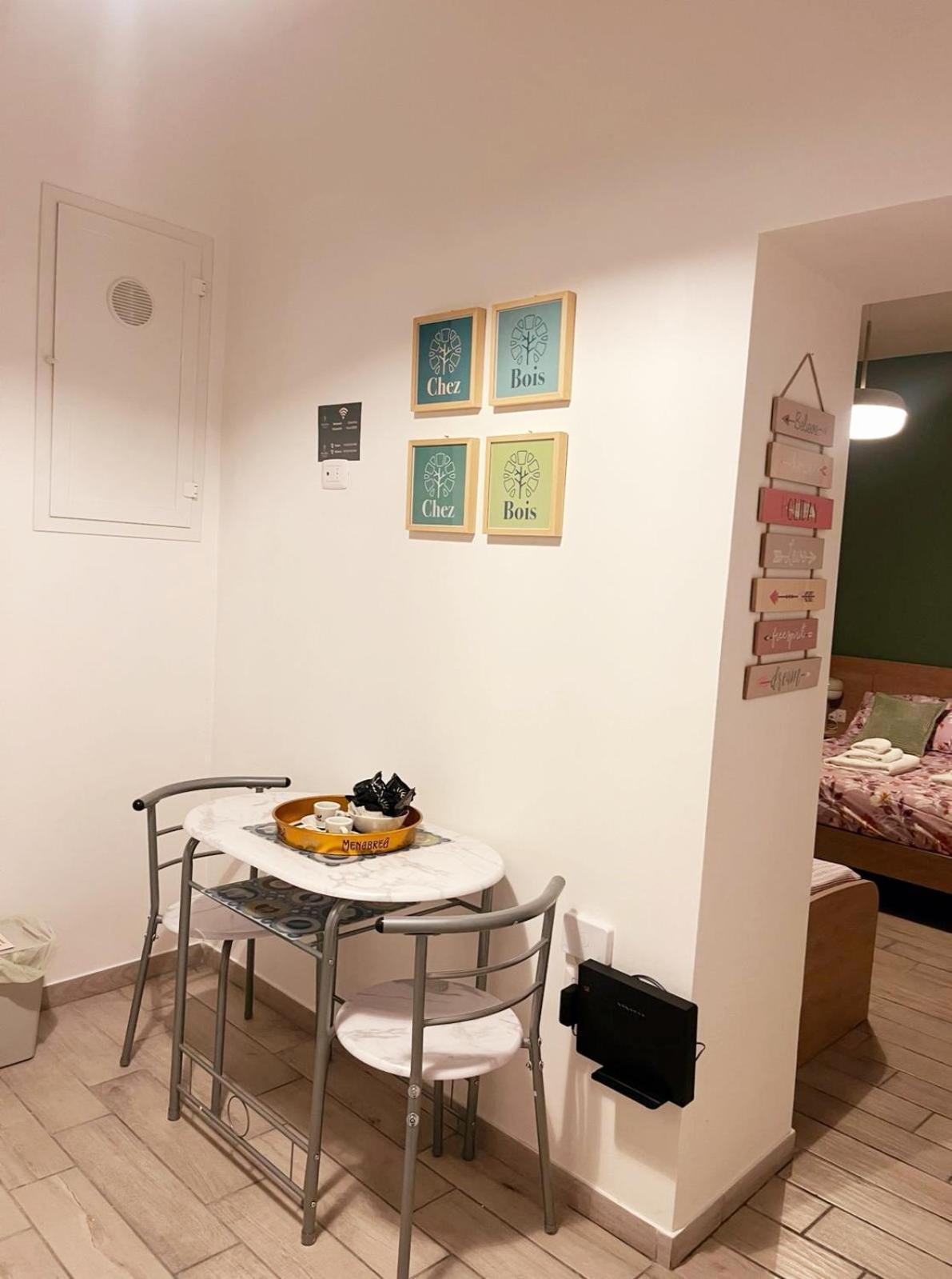 Chez Bois - Suite Apartment Capodimonte 那不勒斯 外观 照片
